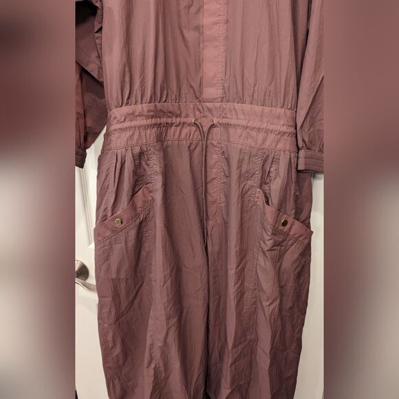 New Athleta x Alicia Keys brown Jumpsuit Open Back Utility snap front Plus Sz 22 - Picture 7 of 16